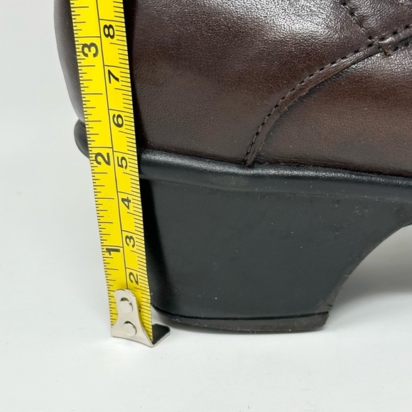 Clarks Bendables Brown Leather Zip Calf Under the Knee High Boots Size 9 - Picture 8 of 12